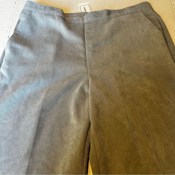 Alfred Dunner Gray Corduroy Pants Size 16 - Picture 5 of 9